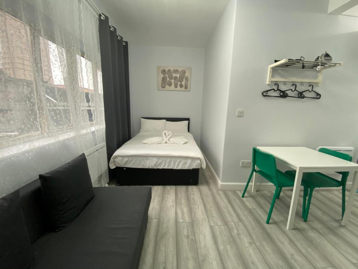 Comfortable - Cosy - Budget Studios In City Center Londra Exterior foto