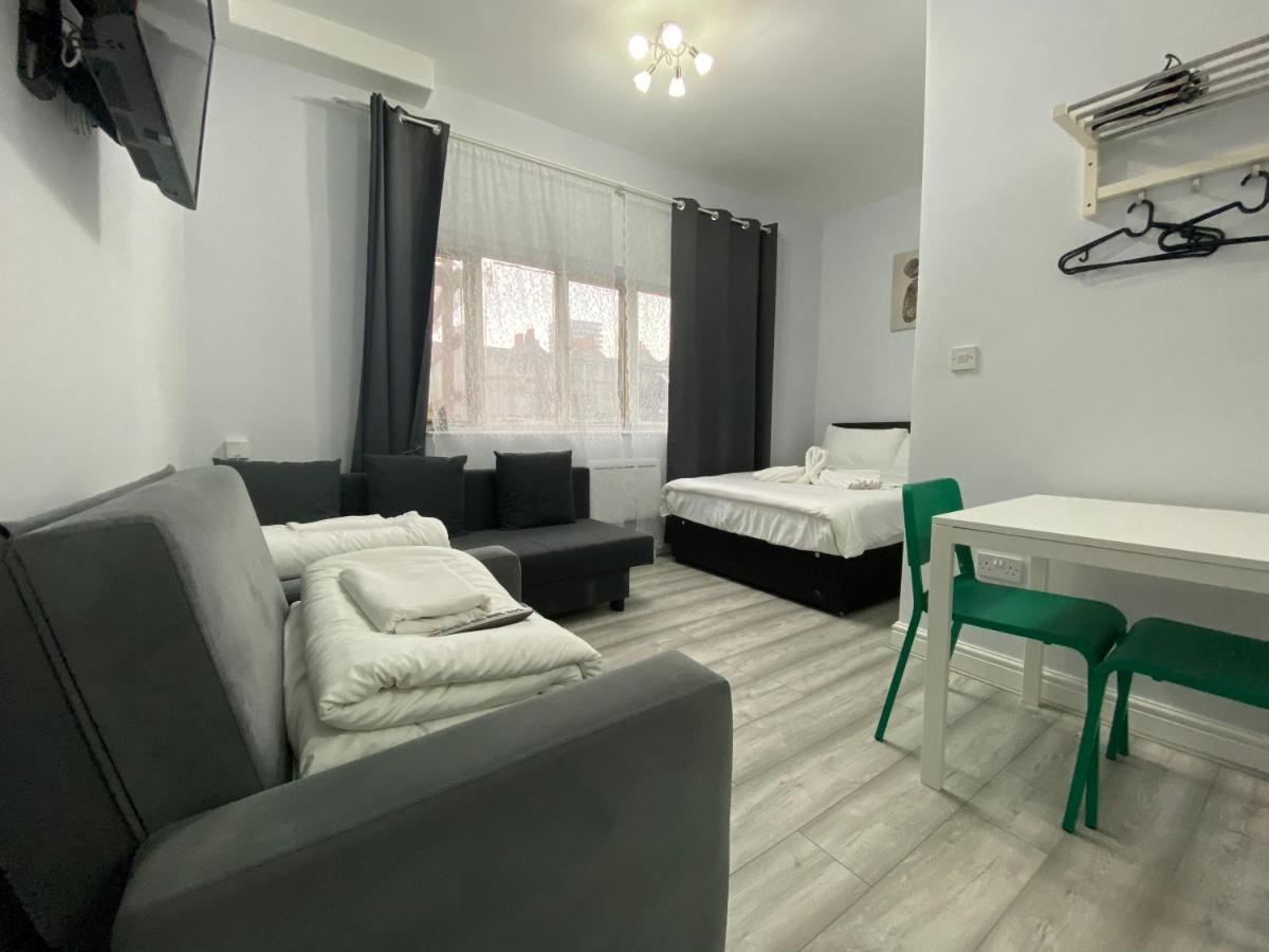 Comfortable - Cosy - Budget Studios In City Center Londra Exterior foto