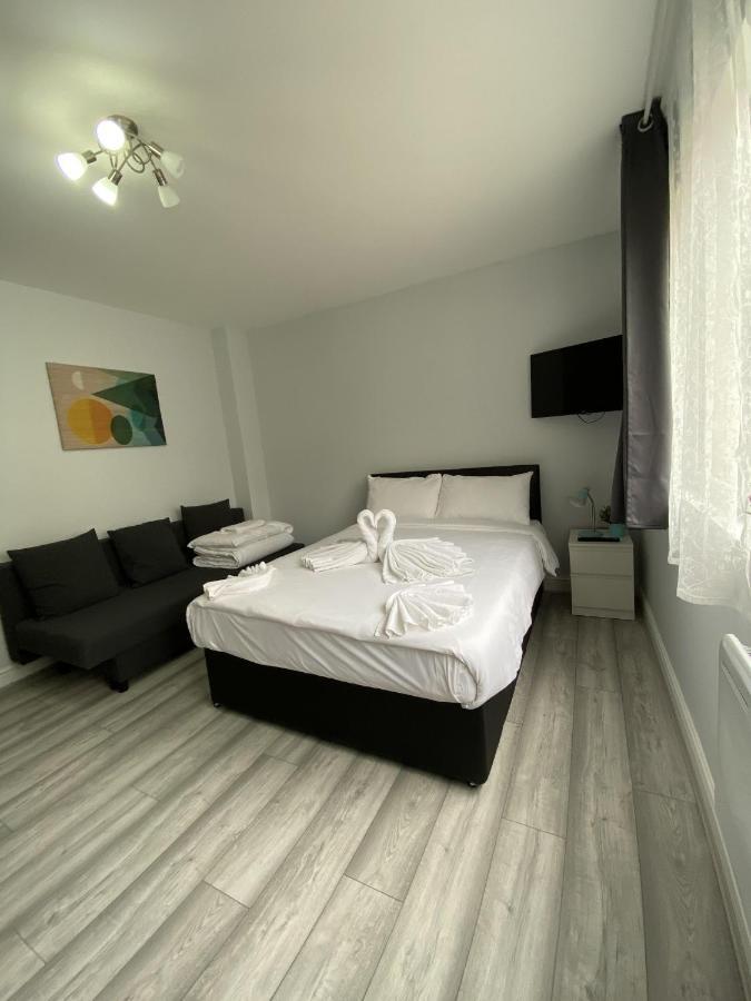 Comfortable - Cosy - Budget Studios In City Center Londra Exterior foto
