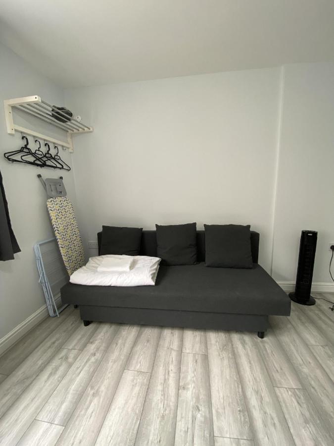 Comfortable - Cosy - Budget Studios In City Center Londra Exterior foto
