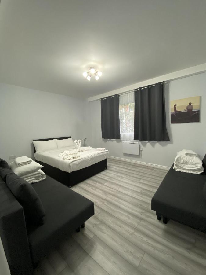 Comfortable - Cosy - Budget Studios In City Center Londra Exterior foto