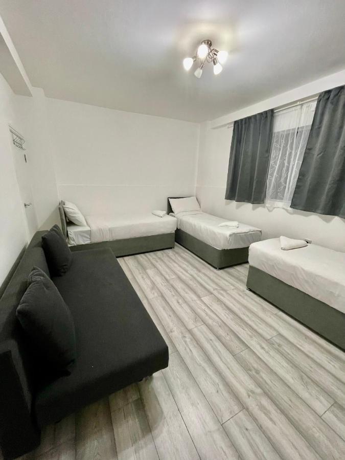 Comfortable - Cosy - Budget Studios In City Center Londra Exterior foto