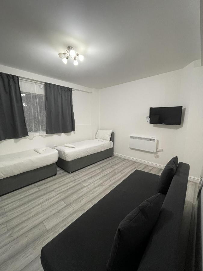 Comfortable - Cosy - Budget Studios In City Center Londra Exterior foto