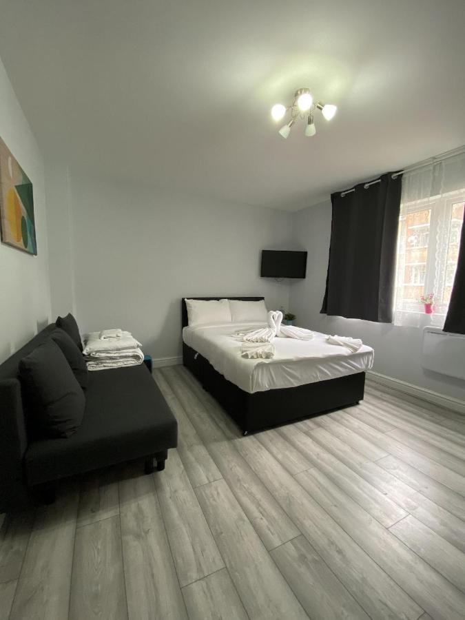 Comfortable - Cosy - Budget Studios In City Center Londra Exterior foto